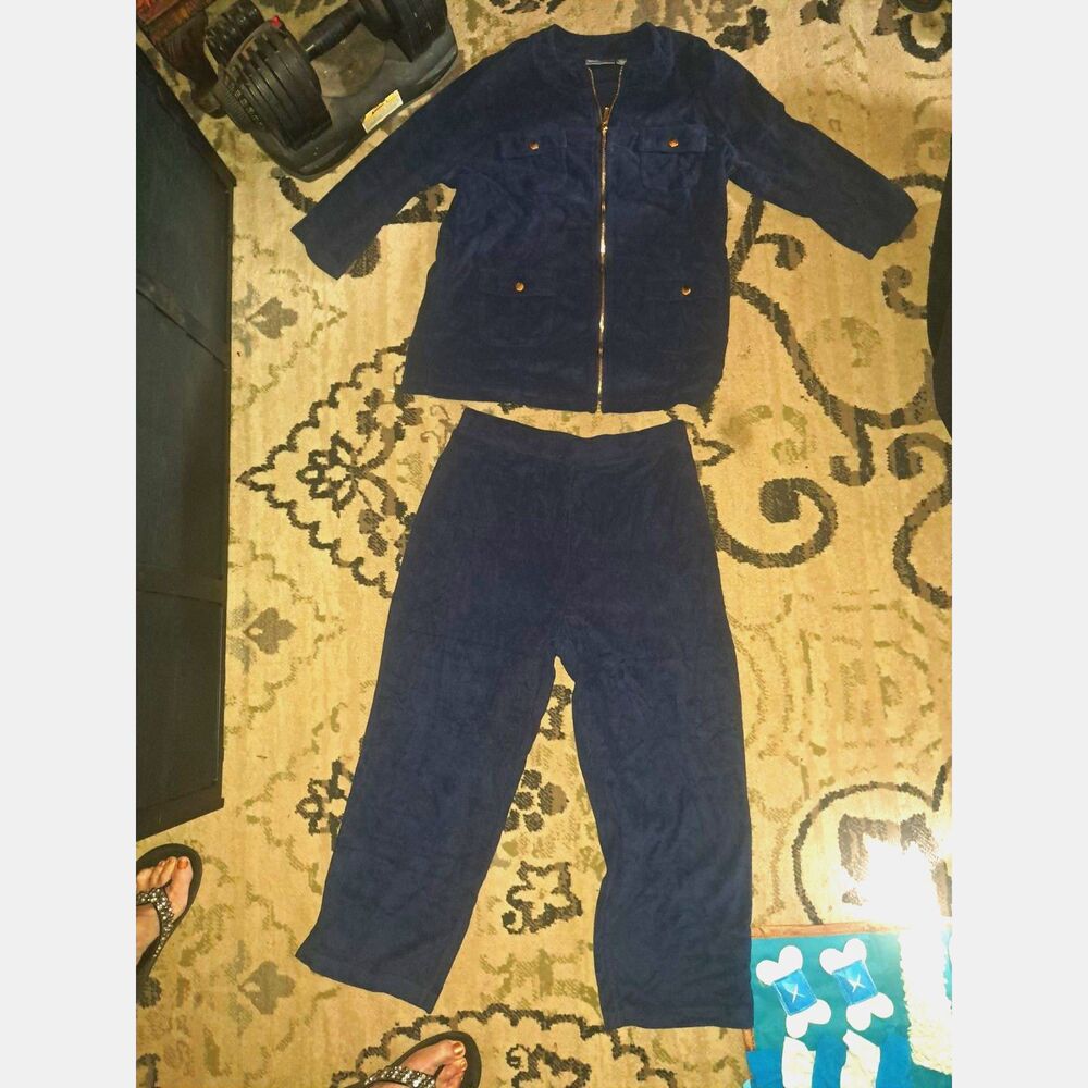 SALE!! NEW Sport Savvy Navy Terry Full Zip Warm Up Set Capris & Jacket Medium